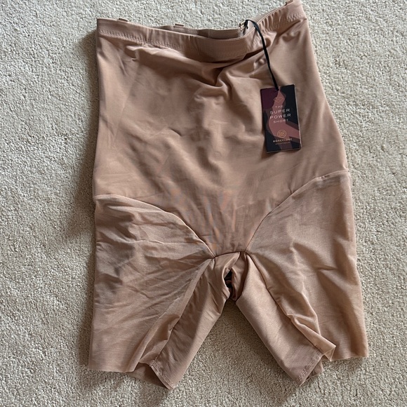 Honeylove Other - Honeylove High-Waisted Shapewear Shorts in Nude